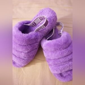 Like New! UGG Purple Fluff Yeah Slipper Slide Sandal Mules Size 11